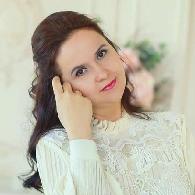 ЮЛІЯ ШЕВЧЕНКО